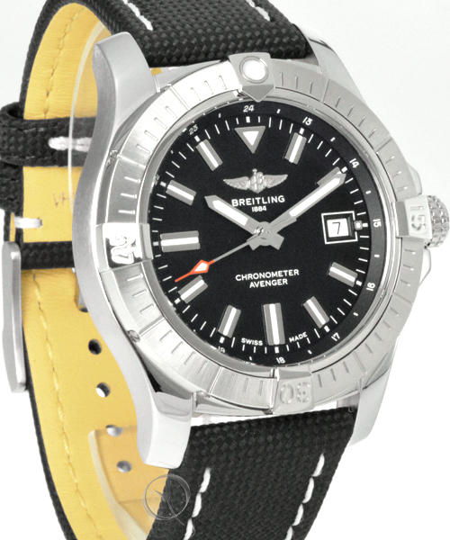 Breitling Avenger Automatic 43 