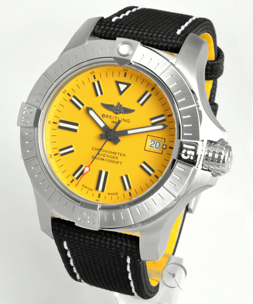 Breitling Avenger Automatic 45 Seawolf - 18,1 % gespart !*