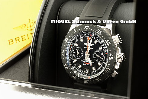 Breitling Skyracer Raven Automatik Chronometer