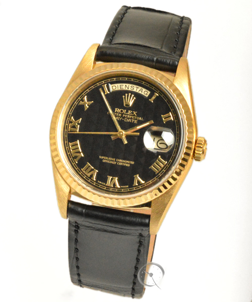 Rolex Day-Date in 18 Karat Gold - LC100