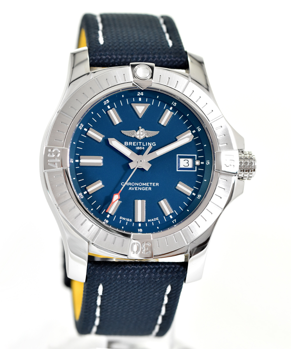Breitling Avenger Automatic 43 -