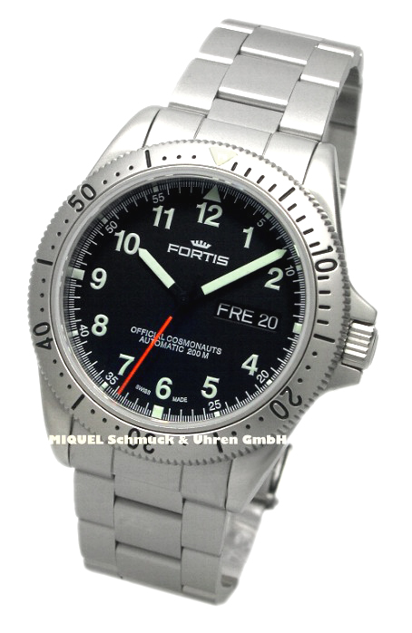 Fortis Official Cosmonaute DayDate