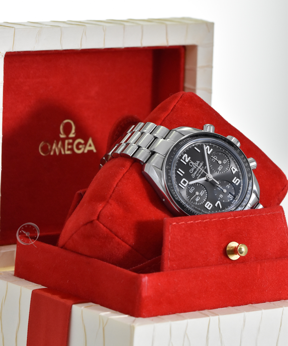 Omega Speedmaster Chronometer Chronograph 38mm